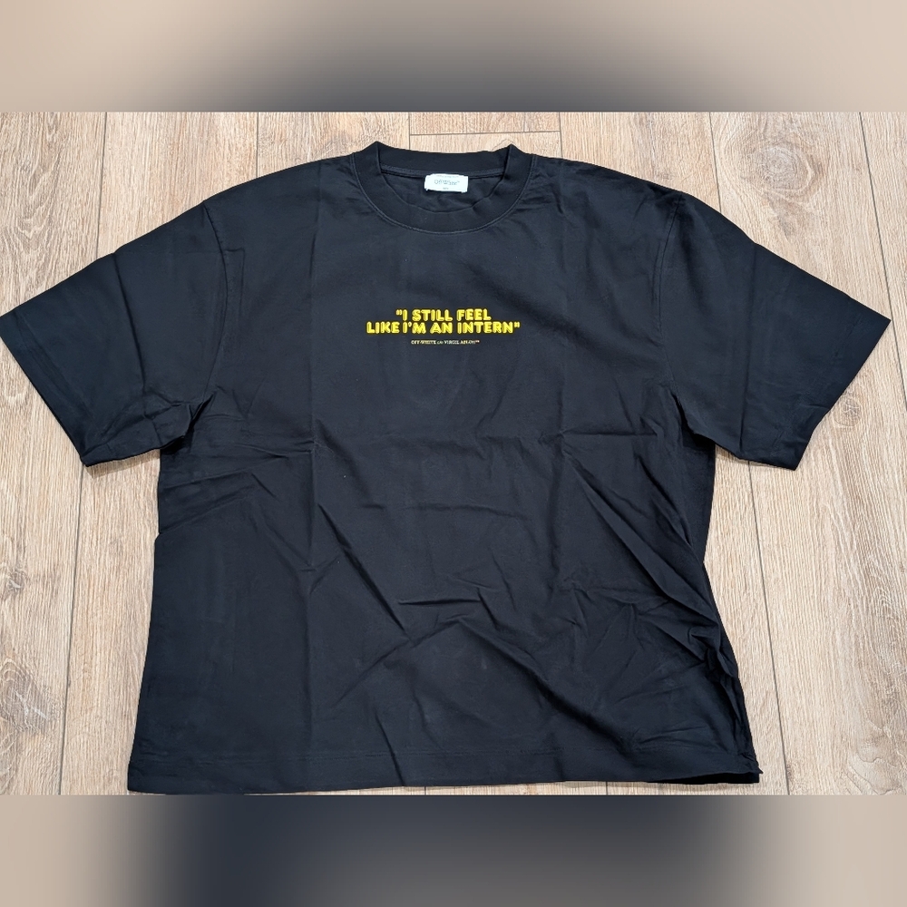 $485 Mens Off-White "Intern" Graphic Cotton Crewneck T-Shirt Black/Yellow Medium